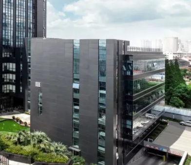 人事考勤系统搭建方案对比：不同规模企业的部署模式与功能差异