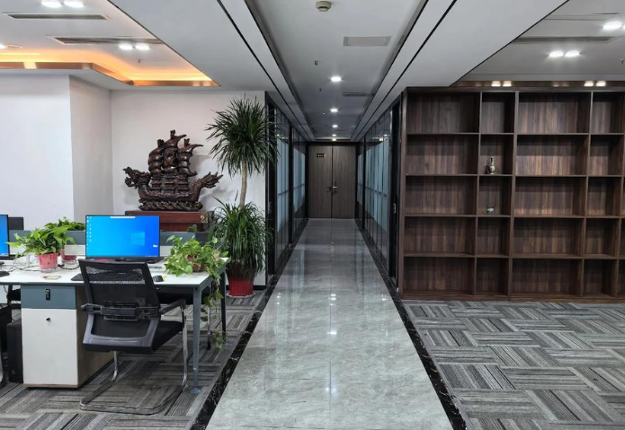 人事考勤系统搭建方案对比：不同规模企业的部署模式与功能差异